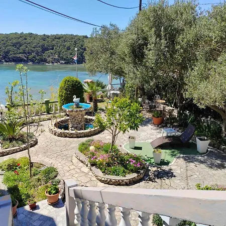 Cosy Arba With Private Bathroom And Sea View Bed & Breakfast
